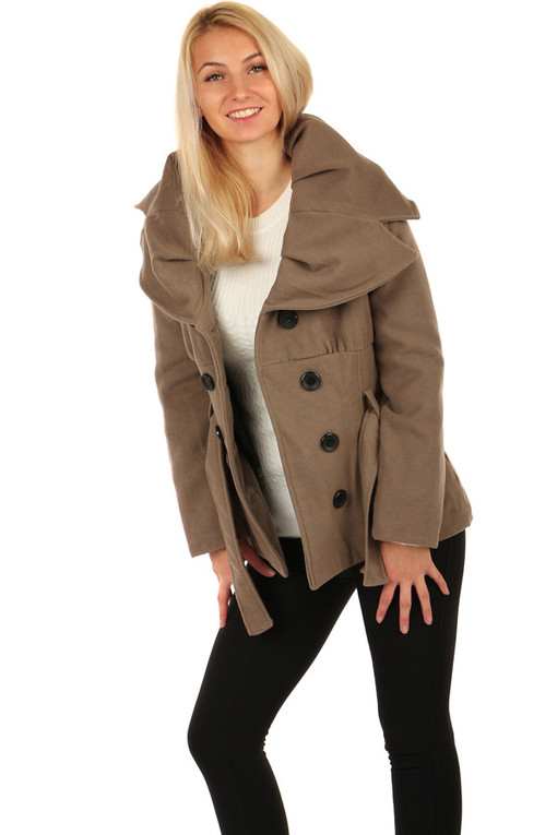 Krátký dámský kabát s límcem