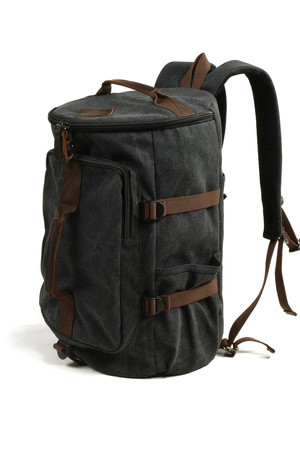 Retro plátěný batoh nebo taška 2 v 1 v módním retro designu. Hlavní oddíl se zapíná oboustranným zipem. Uvnitř je