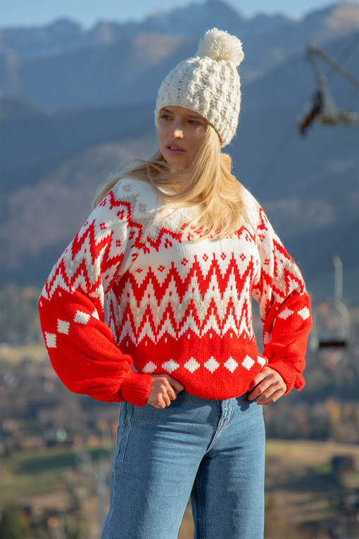 Žakárový vlněný svetr v norském stylu